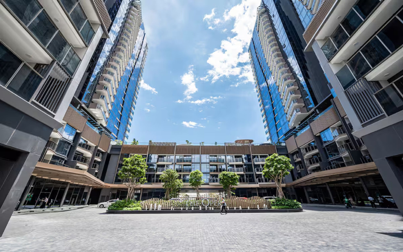 Primary image, Moon Metropole The Opera Residence, District 2