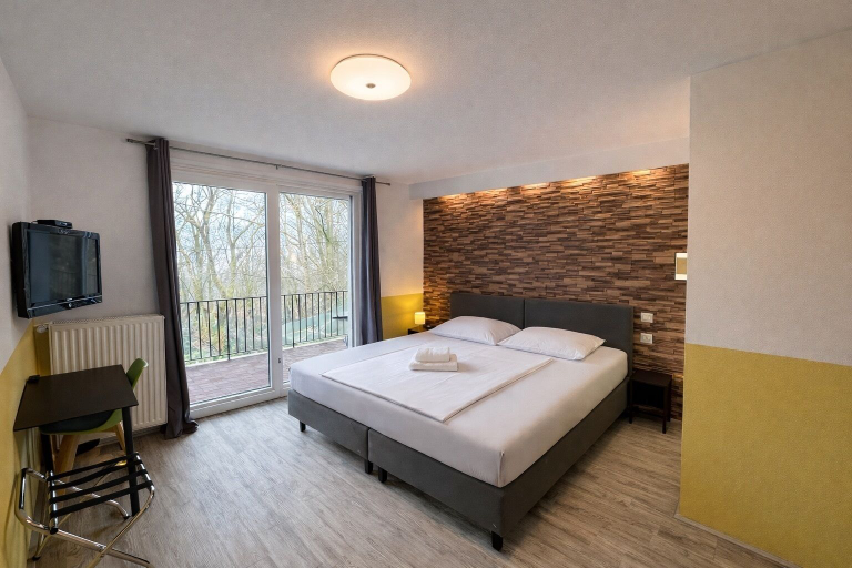 Bedroom 3, Silvio-Gesell-Tagungsstätte, Wuppertal