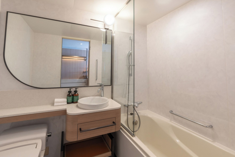 Bathroom 5, ANA Crowne Plaza OKAYAMA by IHG, Okayama