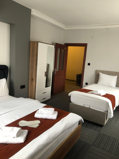 Room 4, Vira Suite, Merkez