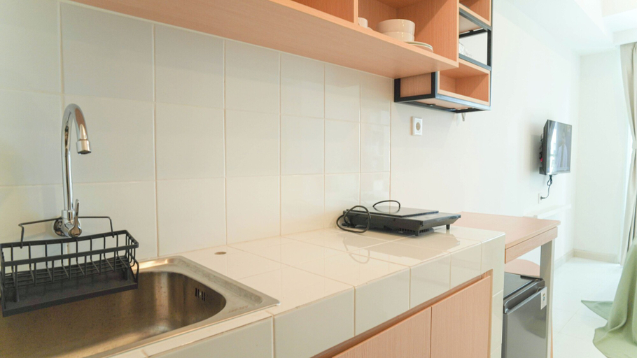 Private kitchen 4, Studio Near Hope Intercultural School At Tokyo Riverside Pik 2 Apartment, Tangerang