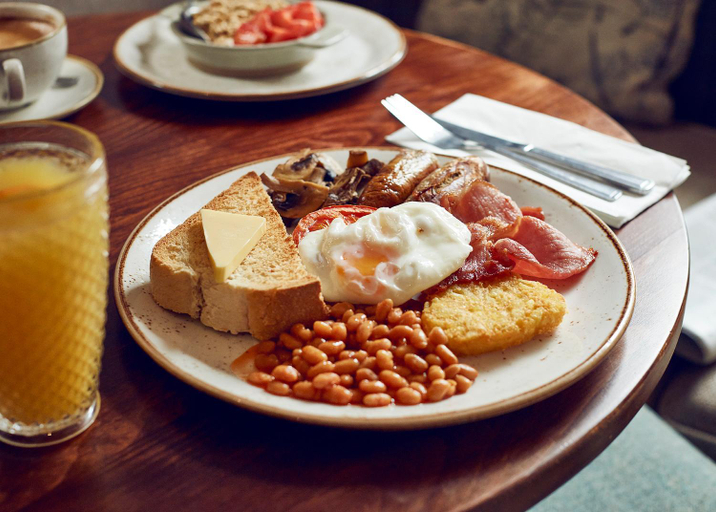 Food & Drinks 5, Ely Hotel by Greene King Inns, Hampshire