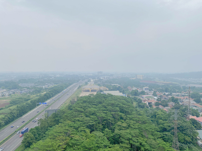City view, Modern Studio Apartment Near Sicc At Royal Sentul Park, Bogor