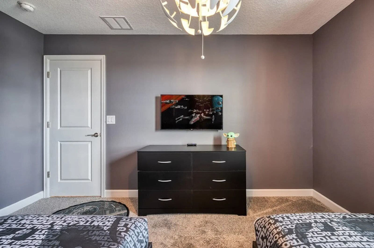Room 4, 6br/6ba Private Pool Themed Game Room, Osceola