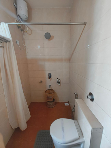Bathroom 4, FLAMINGO CLUB & RESORT, UNA GUJARAT, 3KM AWAY FROM DIU CHECKPOST, Junagadh