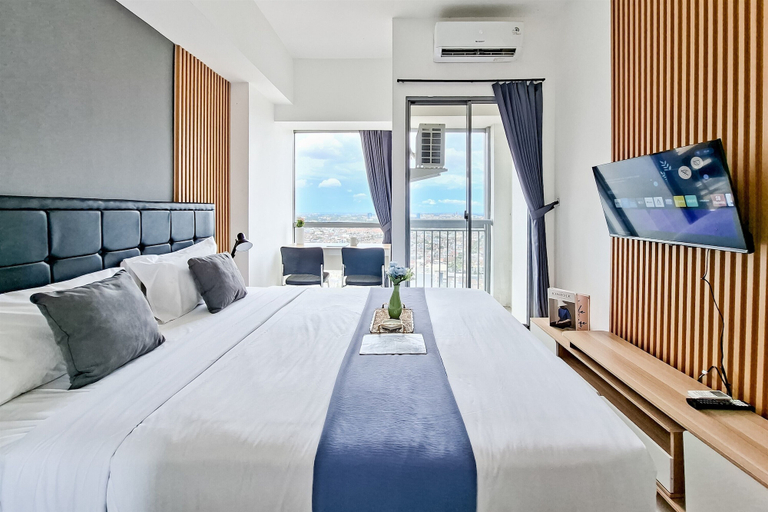 Room 2, Comfortable And Delightful Studio At Apartment M-Town Residence, Tangerang