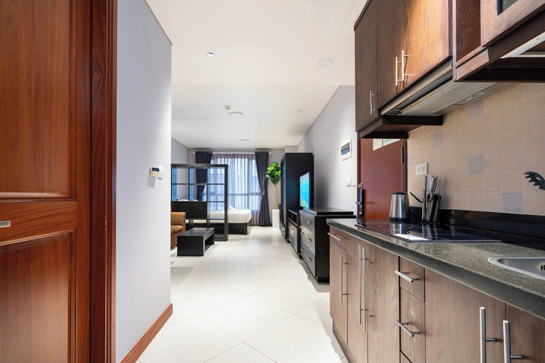 Interior entrance, LANCASTER Premier Residence, District 1