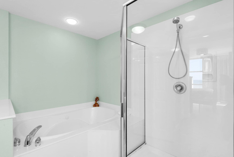 Bathroom 4, Emerald Dolphin Unit 510, Escambia