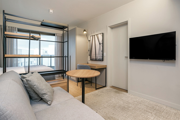 Living room 4, The Bridge by Viva - Prédio com piscina no terraço e academia em Floripa, Florianopolis
