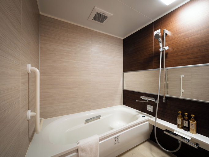 Bathroom 3, R HOTEL RE.OSAKA NAGAI PARK, Osaka