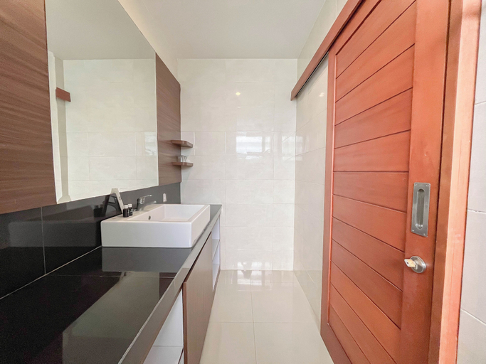 Bathroom 2, Stunning 3Br At Villa Casa De Uli, Badung
