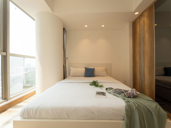 Room 2, Warm And Spacious 2Br At Gold Coast Apartment, North Jakarta