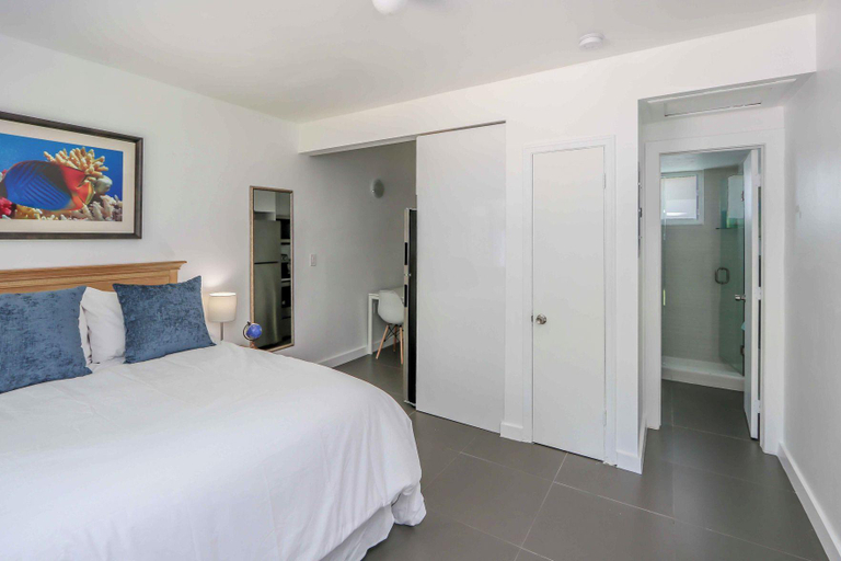 Bedroom 3, Mimo Bungalows By Renzzi, Miami-Dade