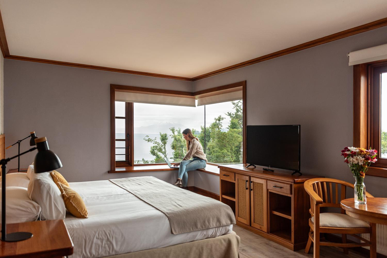 Bedroom 4, Hotel Puelche, Llanquihue