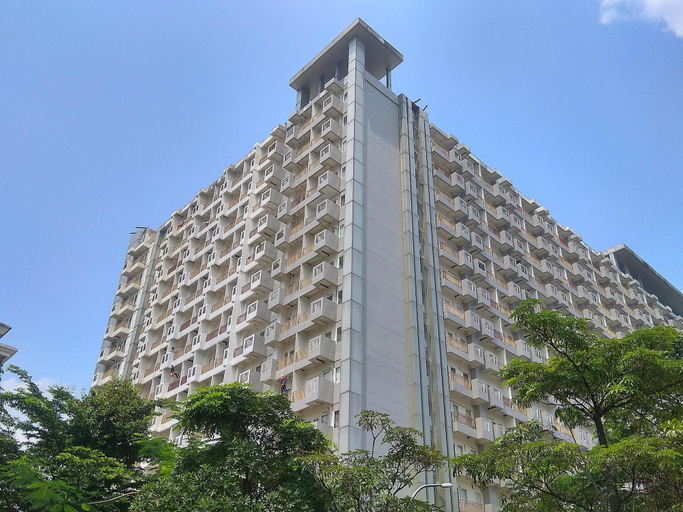 Exterior 4, Compact White 1Br At Sentul Tower Apartment, Bogor