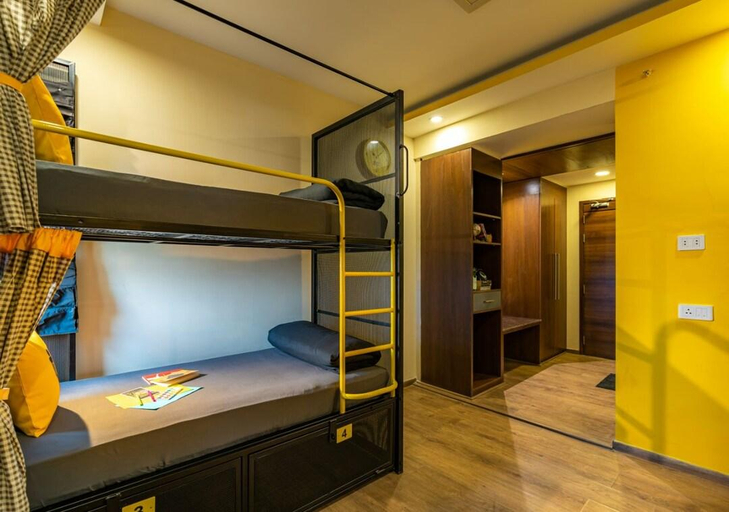 Bedroom 3, The Hosteller Bangalore, Brigade Road, Bangalore