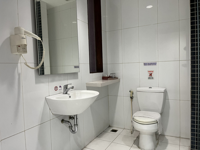 bathroom 39