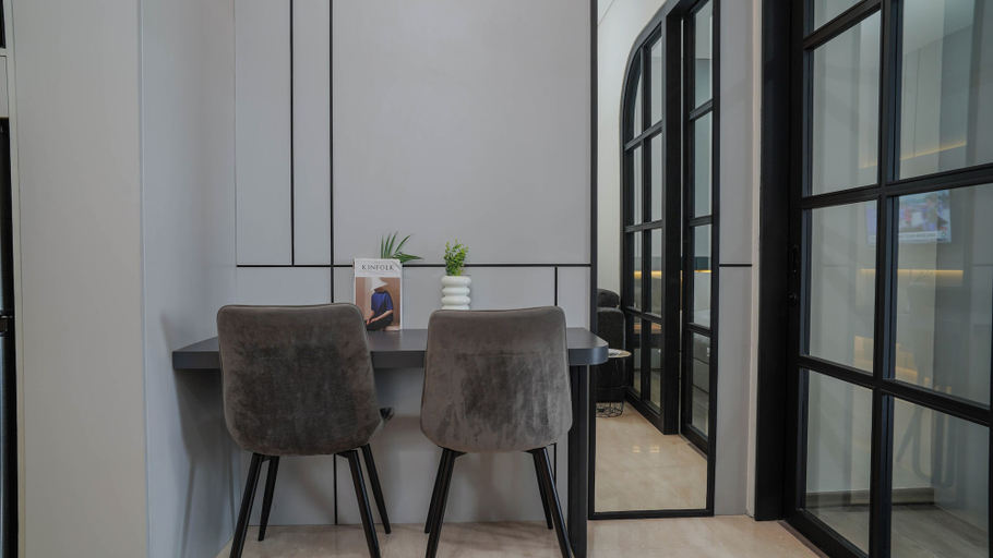 Interior 5, Urban Grey 1Br At Sudirman Suites Apartment, Jakarta Utara
