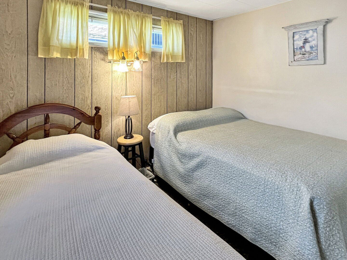 Interior 5, Twin Sails Cozy Atlantic Ave Retreat in Wells, York