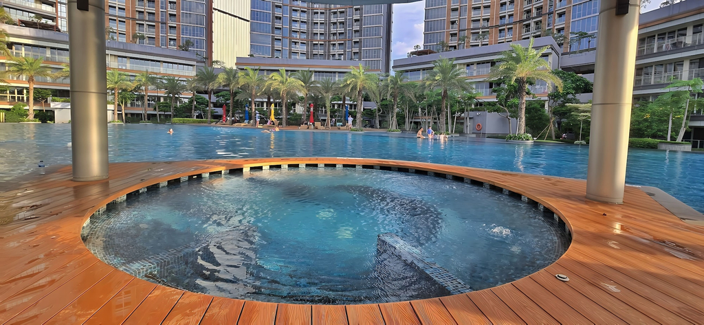 Pool 5, ElevaNia By SanLiving - 1BR - PIK, Jakarta Utara