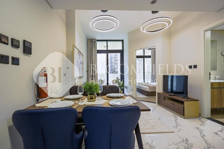 Dining 4, Bloomfields Fabiouluxe 1br Al Marya, Abu Dhabi City