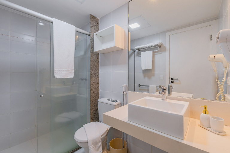 Bathroom 3, Beach Park Suites #120 Beachfront by Carpediem, Aquiraz