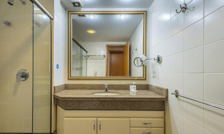 Bathroom, Apt in Condo w/ Pool in Brasilia Hba1905, Brasília
