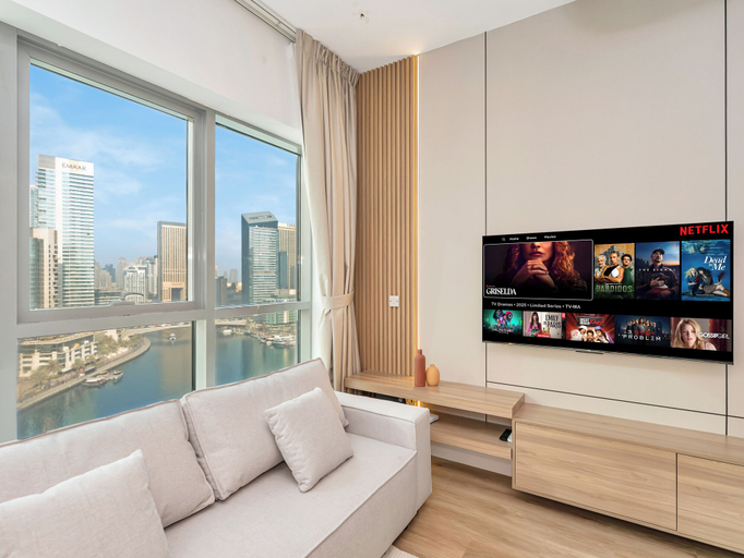 Living area 2, Luxury Waterfront View with Ain Dubai, Dubai