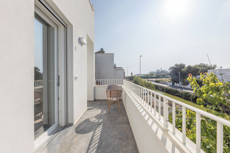 Property grounds 4, Sole Apartment, Lecce