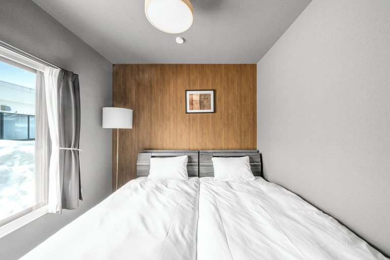 Room 2, PRUNOIA, Furano