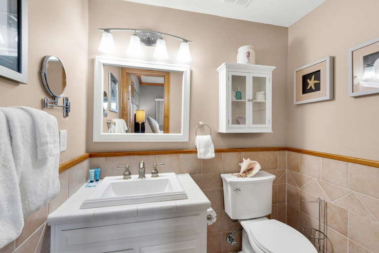 Bathroom 3, Seahorse Unit R, Escambia