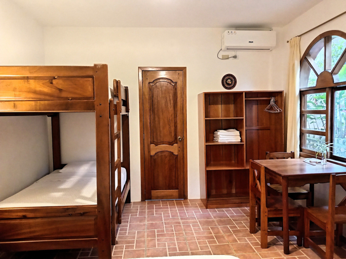 Room 3, Banana Lodge, Tena