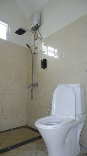 Bathroom 5, Vila Dalia Puncak NB4/1, Bogor