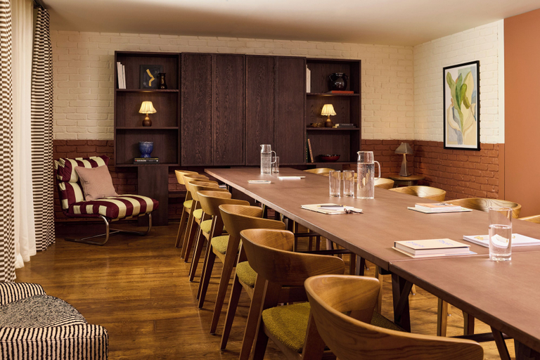 Food & Drinks 5, The Hoxton Shoreditch, London