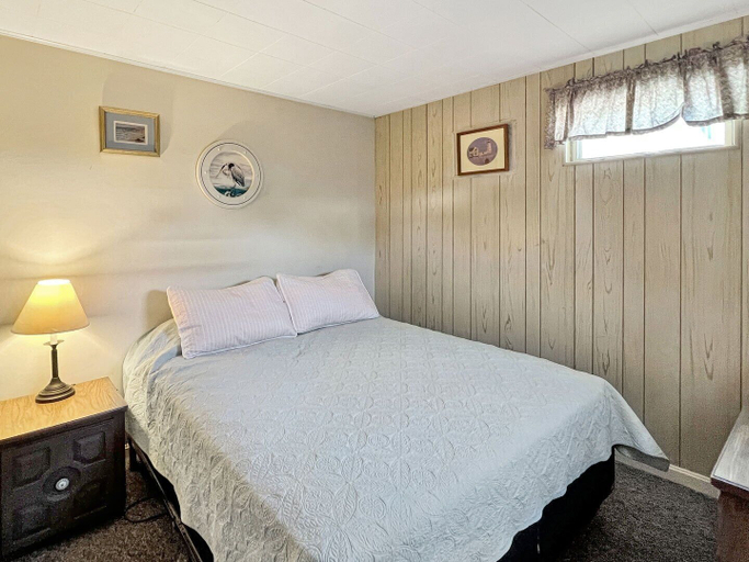 Interior 4, Twin Sails Cozy Atlantic Ave Retreat in Wells, York