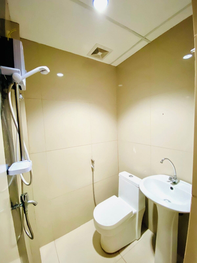 Bathroom 3, Anton's Inn Hotel, Balanga City