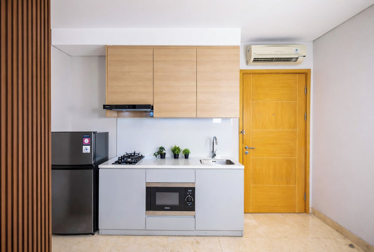 Private kitchen 5, Chic And Homey 2Br At Capitol Suites Apartment, Jakarta Pusat