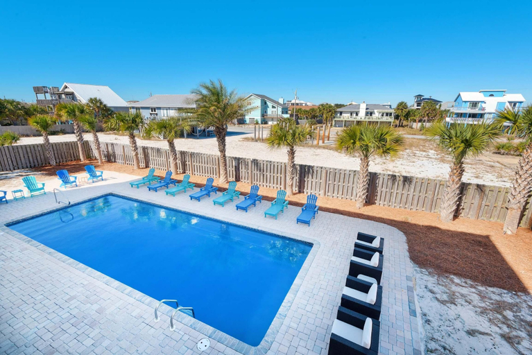 Sport & Beauty 3, Emerald Oasis, Escambia