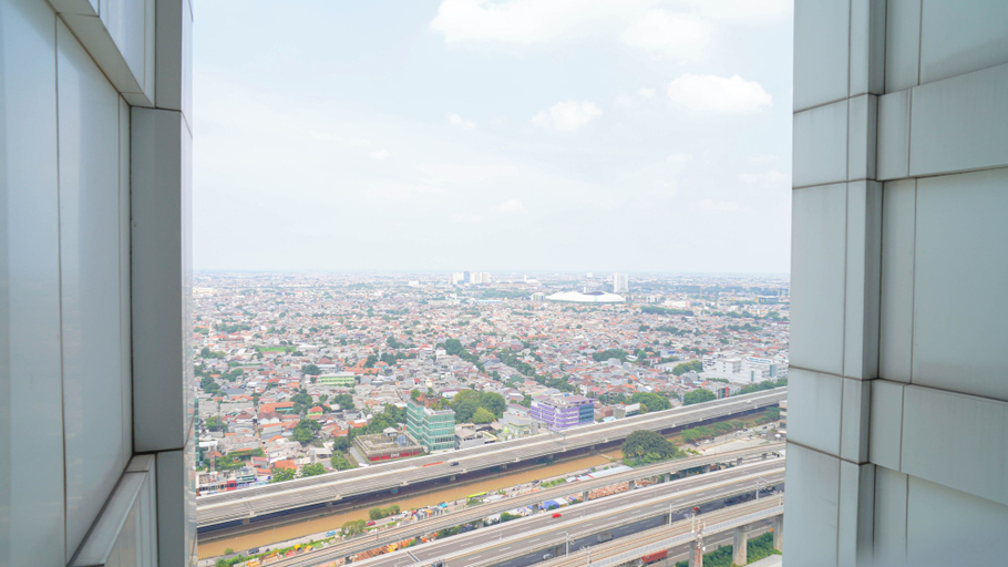 City view, Compact 1Br (No Living Room) At Apartment Grand Kamala Lagoon, Bekasi