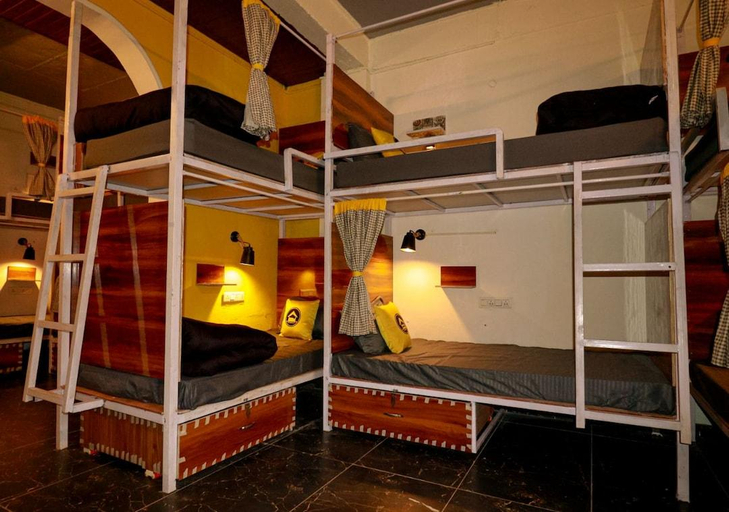 Bedroom 4, The Hosteller Rishikesh, Upper Tapovan, Garhwal