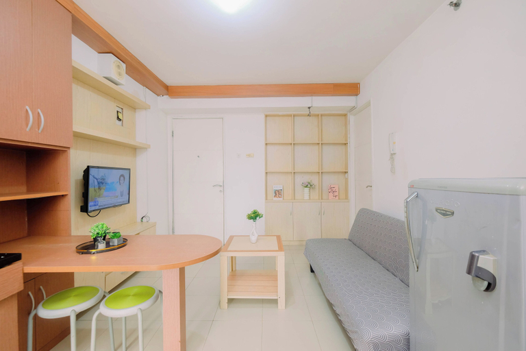 Interior 5, Serene And Warm 2Br At Apartment Bassura City, Jakarta Timur