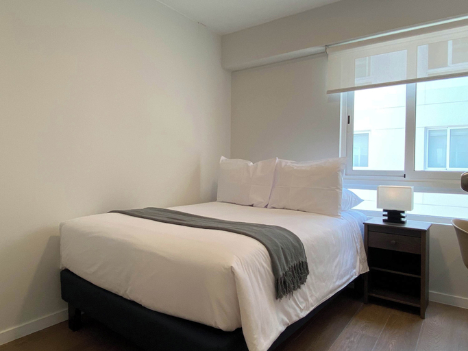 Room 5, w Marvelous 2BR w Balcony in Miraflores, Lima