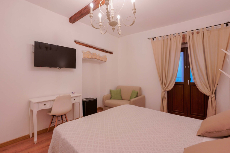 Bedroom 2, Baco Rooms, Cagliari