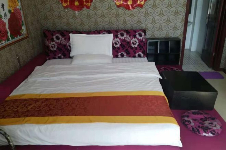 Bedroom 3, Longcheng Hotel, Luliang