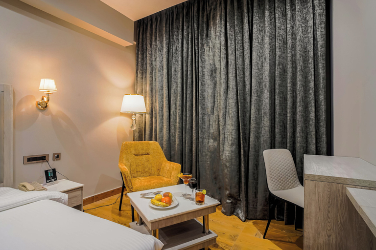 Room 2, Club House Mohali-Chandigarh, Sahibzada Ajit Singh Nagar