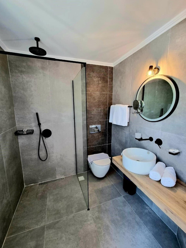Bathroom 2, Enjoy Lichnos Bay Village Camping Hotel & Apartments, Epirus