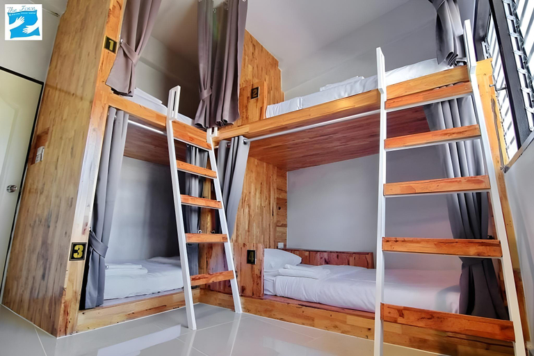 Others 5, The Finn Hostel Betong, Batong