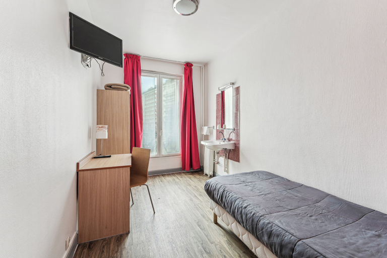 Bedroom 4, Hôtel Tolbiac, Paris