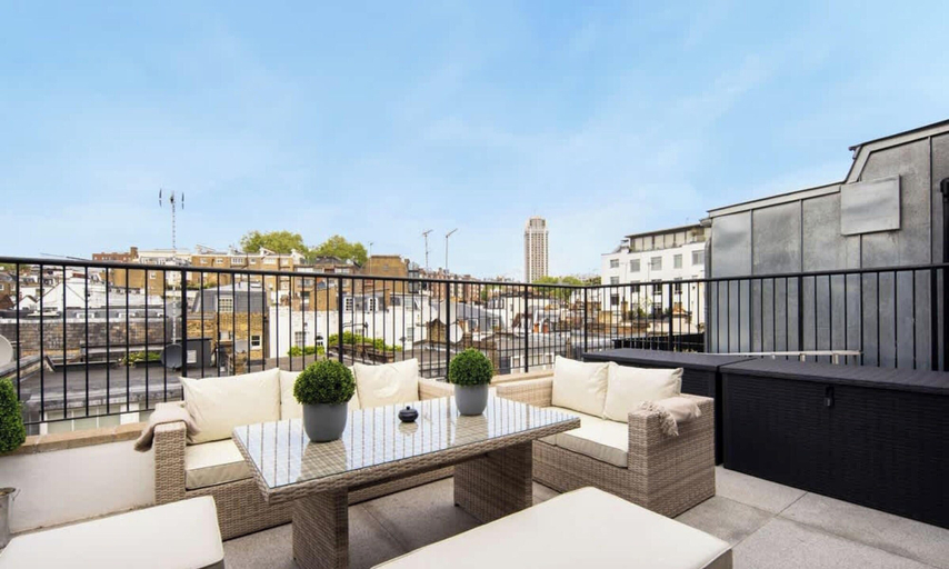 Others 5, 1 Min Walk to Harrods Knightsbridge Duplex, London