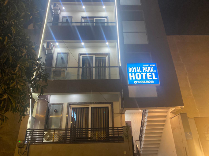 Exterior & Views, Royal Park Inn, Gautam Buddha Nagar